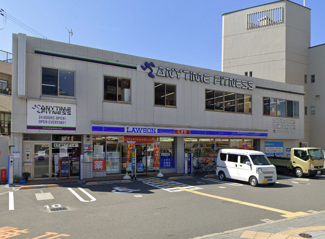コンビニ　ローソン 天王寺町北二丁目店（コンビニ）まで388m