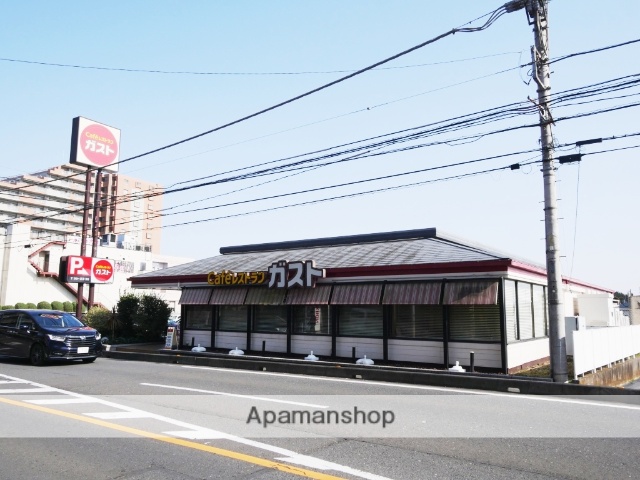 飲食店　ガスト東所沢駅前店（飲食店）まで972m