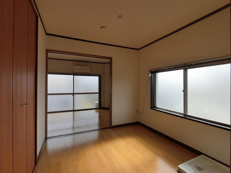居室・リビング　DK7.5帖・洋室6帖