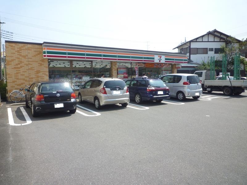コンビニ　セブンイレブン 町田小川2丁目店（コンビニ）まで219m