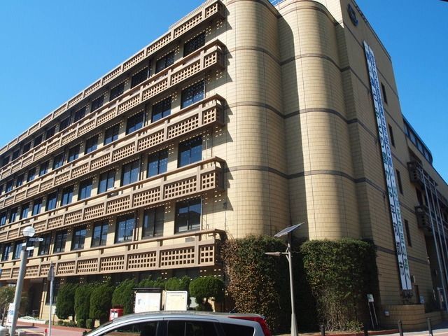 役所　★★市役所（役所）まで1410m