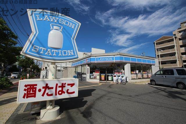コンビニ　ローソン放出東二丁目店（コンビニ）まで264m