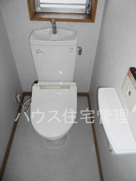 トイレ　シャワー付トイレ