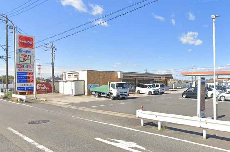 コンビニ　セブンイレブン 東海市養父町店（コンビニ）まで663m