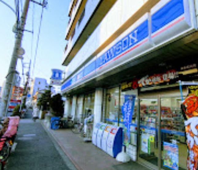コンビニ　ローソン志茂三丁目店（コンビニ）まで165m