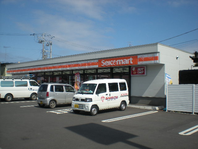 コンビニ　セイコーマート 東室蘭駅前店（コンビニ）まで176m