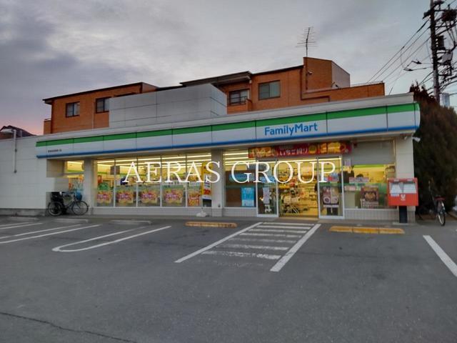 コンビニ　ファミリーマート世田谷成城通り店（コンビニ）まで452m
