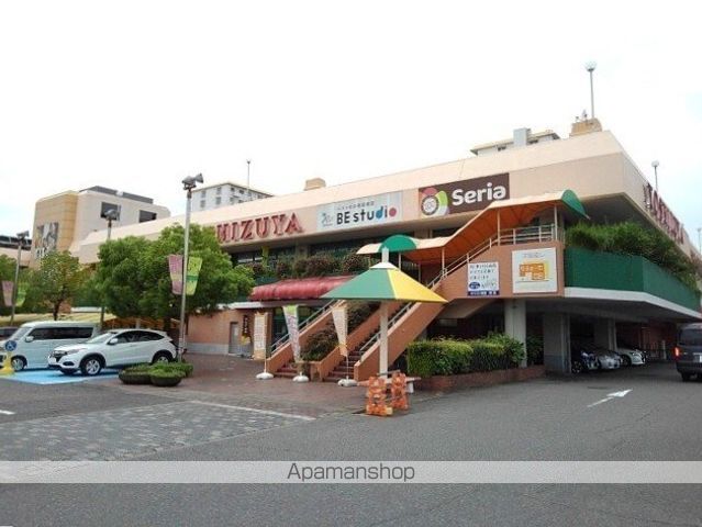 ショッピングセンター　ヨシヅヤ師勝店（ショッピングセンター）まで1200m