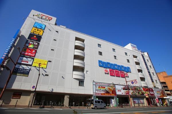 ドラックストア　サンドラッグくるめりあ六ッ門店（ドラッグストア）まで378m