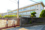 小学校　八幡小学校（小学校）まで753m