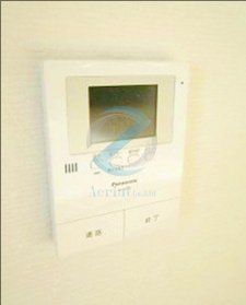 セキュリティ　モニター付きインターホン