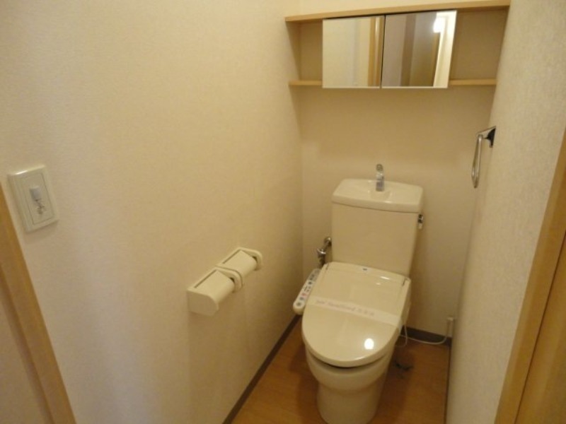トイレ　図面と現状に相違がある場合には現状を優先
