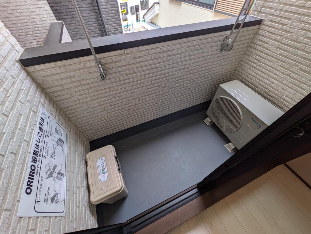 バルコニー　同シリーズ別物件の写真です。