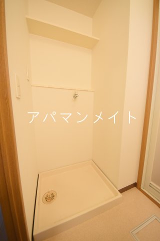 その他設備　室内洗濯機置場です