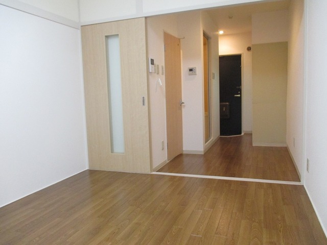 居室・リビング　明るくキレイなお部屋です