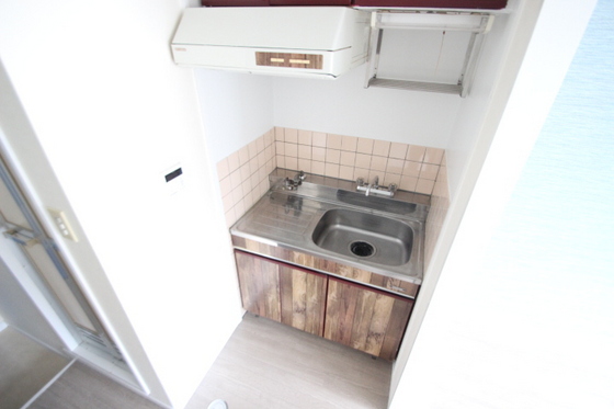 キッチン　※別部屋の写真です