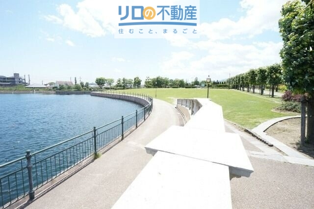 公園　新池公園（公園）まで980m