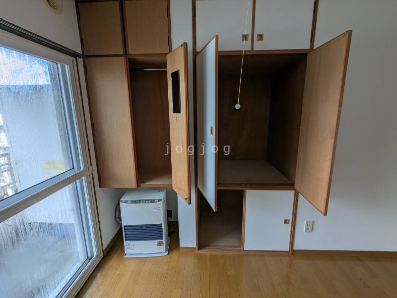 収納　収納が大きく、たくさんものが入ります。