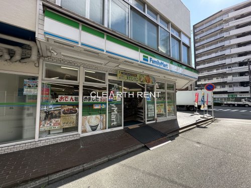 コンビニ　ファミリーマート 井土ケ谷中町店（コンビニ）まで105m