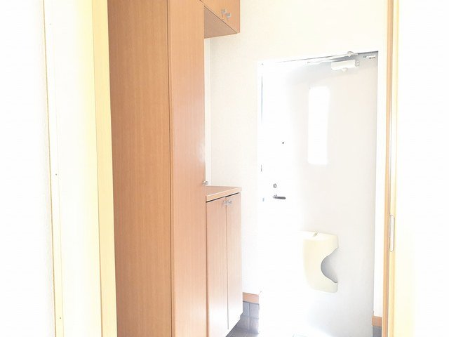 玄関　ゆったりとした玄関です