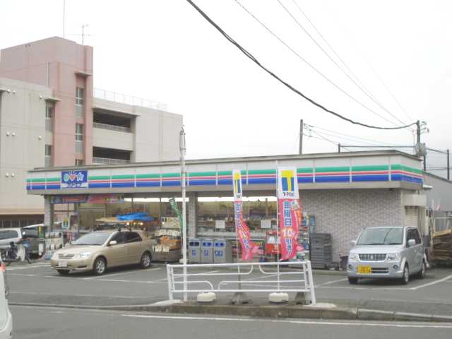 その他　コンビニ（その他）まで300m