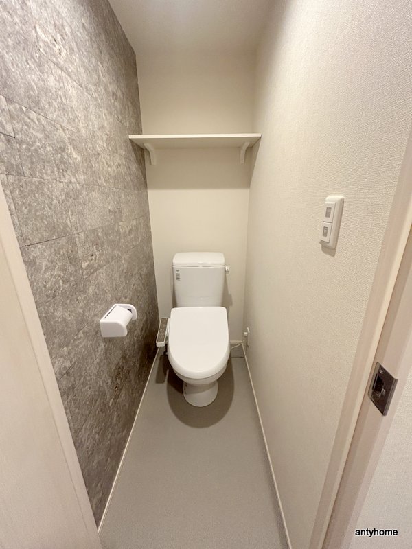 サンメイプル上新庄のトイレ写真
