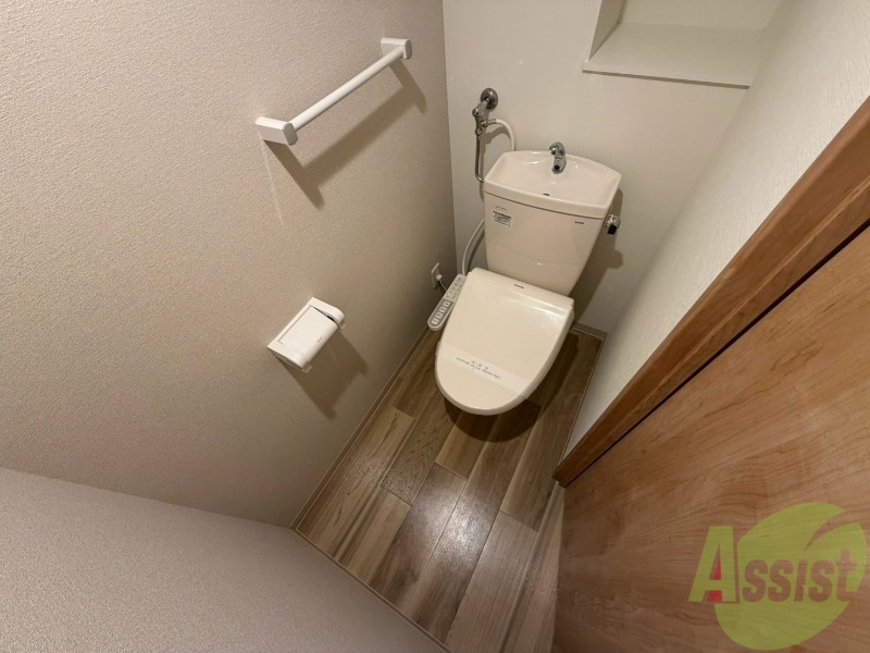 トイレ　トイレです。ウォシュレット付を探している方、おすすめです！