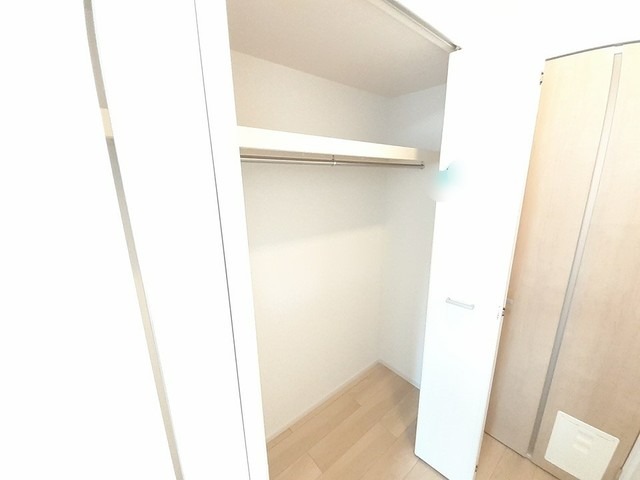収納　同型