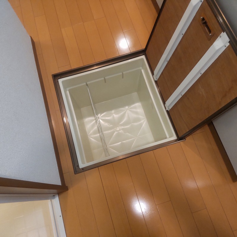 その他部屋・スペース　床下収納