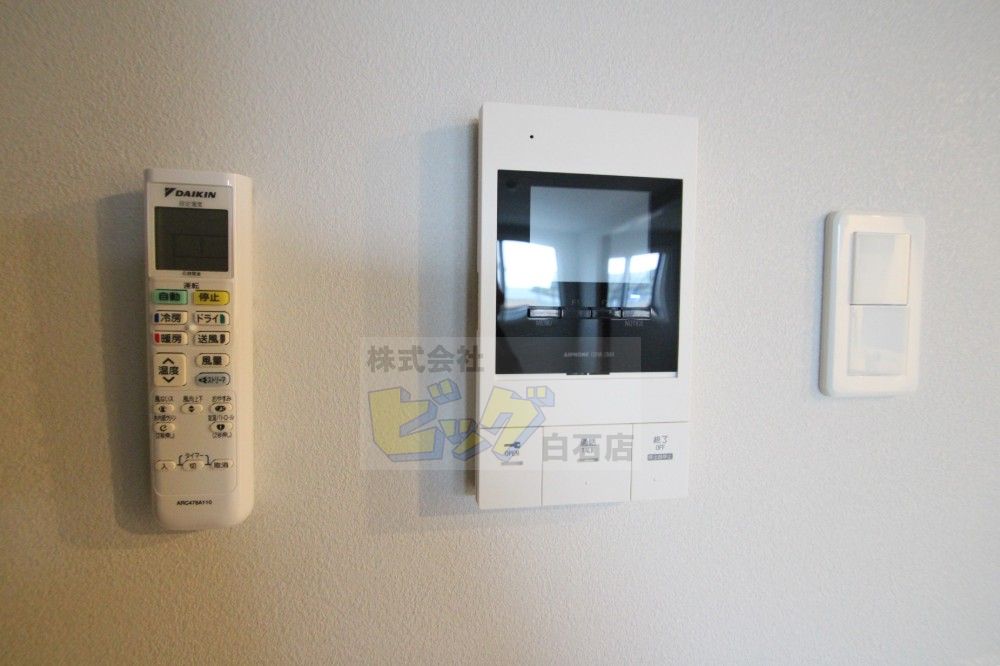 セキュリティ　防犯面で安心のＴＶモニターホン設備が付いています♪