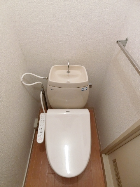 トイレ　図面と現状に相違がある場合には現状を優先