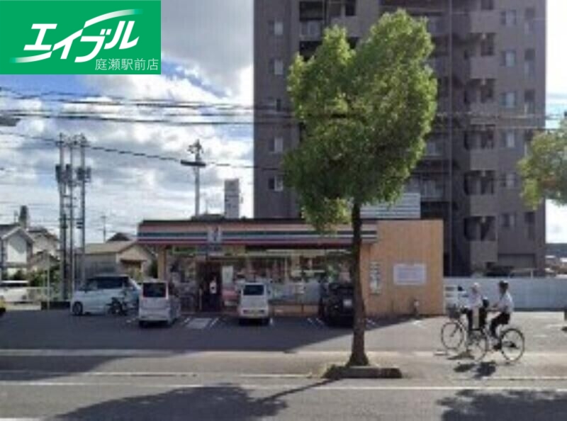 コンビニ　セブンイレブン 倉敷商業高校西店（コンビニ）まで342m