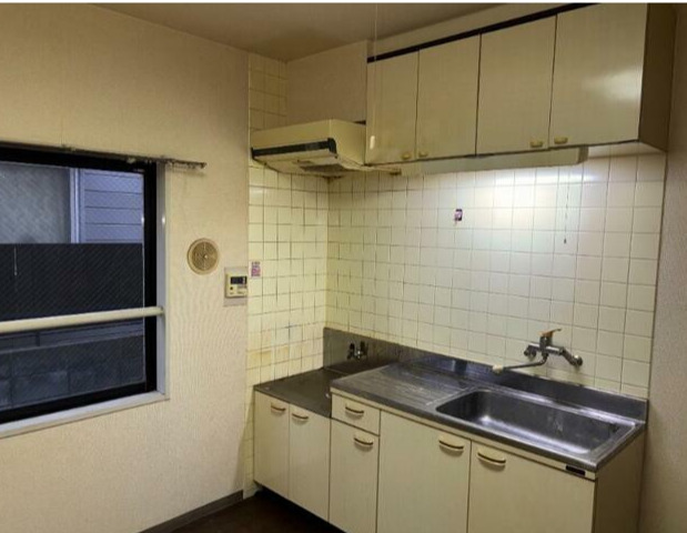キッチン　他部屋の参考写真です
