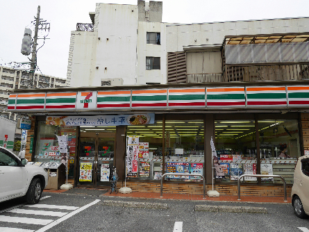 コンビニ　【セブンイレブン小倉清水3丁目店】（コンビニ）まで433m