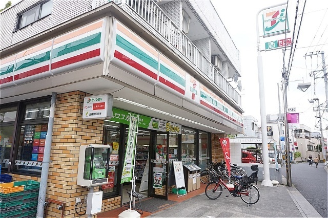 コンビニ　セブンイレブン練馬桜台５丁目店（コンビニ）まで124m
