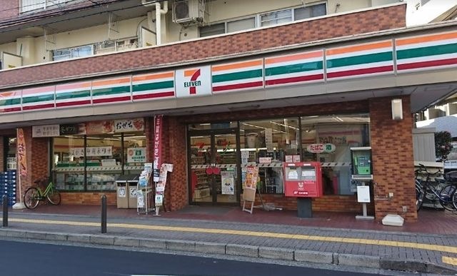 コンビニ　セブンイレブン江古田駅南店（コンビニ）まで218m