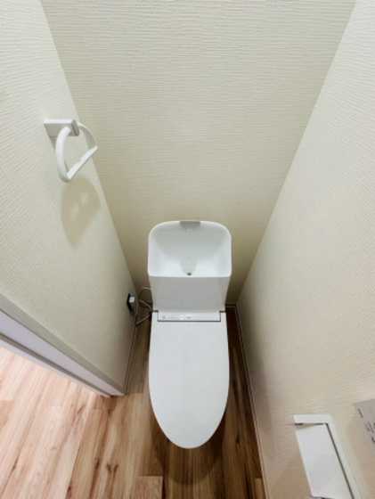 トイレ　※新築の為内装イメージです