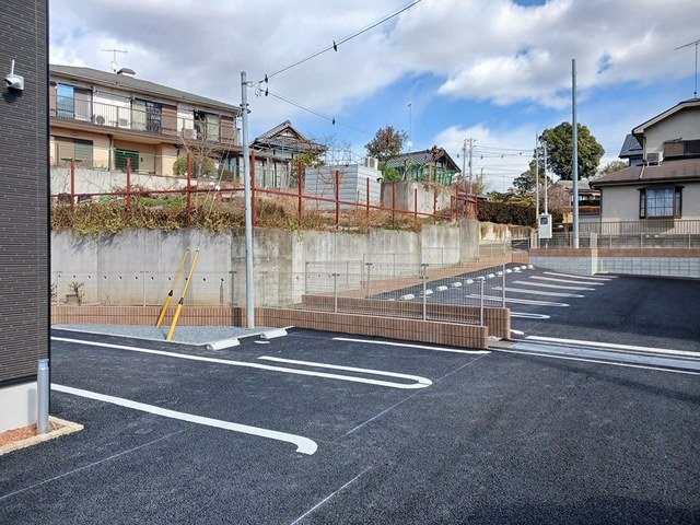 駐車場　駐車場完備です