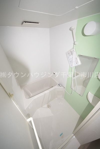 ポルシェ国府台の風呂写真