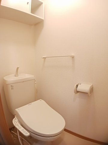 トイレ　シンプルで使いやすいトイレです
