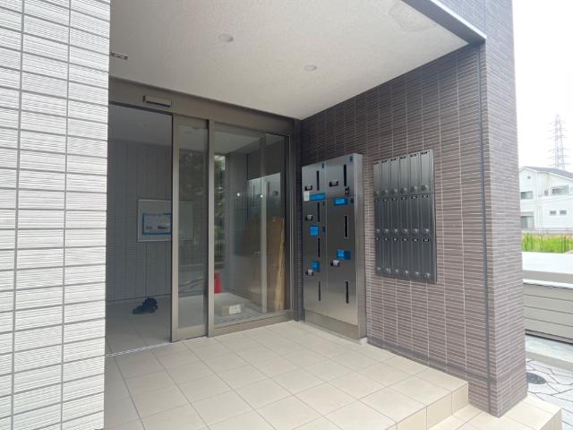 エントランス　建物の内部です