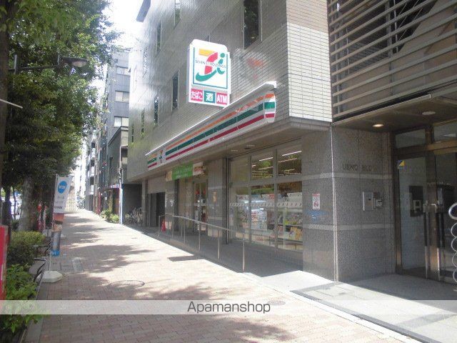 コンビニ　セブンイレブン（コンビニ）まで228m