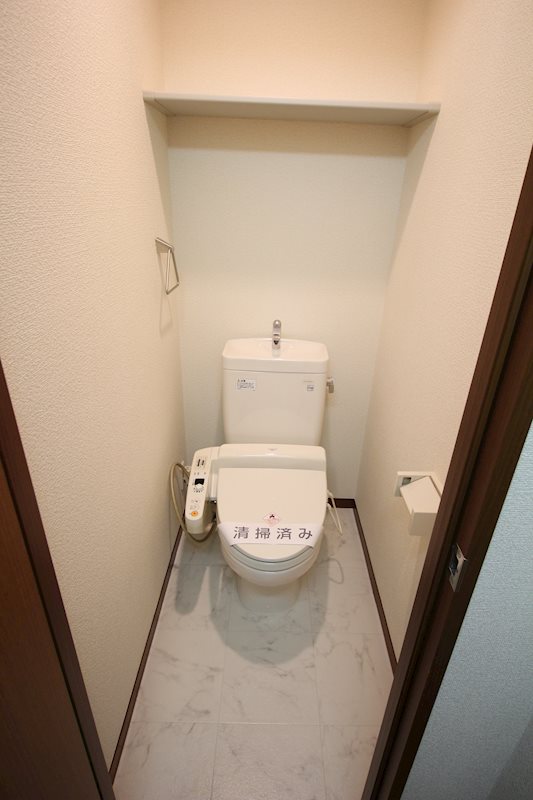 ドルフK・Yのトイレ写真