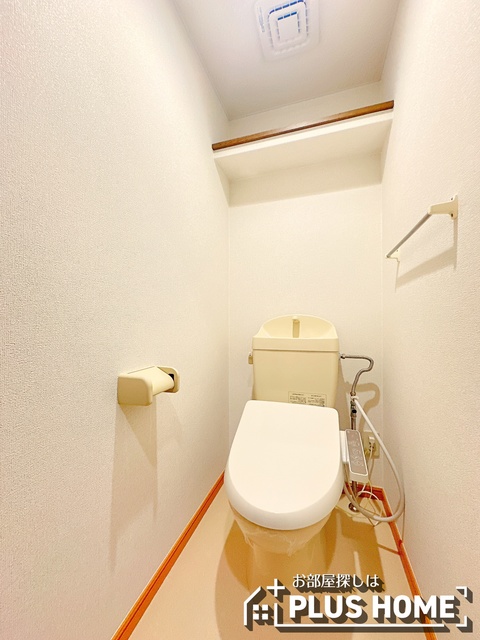 ＪＲ紀勢本線 紀三井寺駅 徒歩40分 6階建 築25年のトイレ写真
