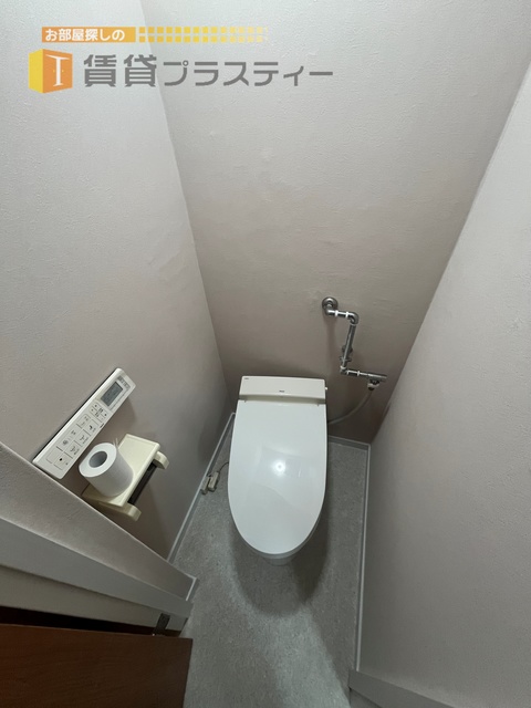 ＪＲ総武線 船橋駅 徒歩19分 7階建 築55年のトイレ写真