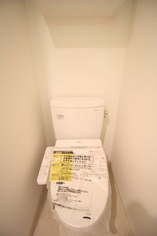 トイレ　（別タイプ参考写真）ティモーネ日暮里イースト　荒川区東日暮里