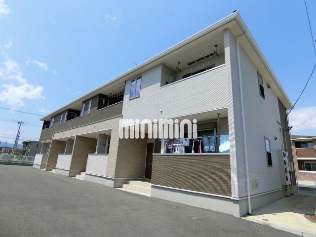 建物外観　２０１４年築のアパートです。