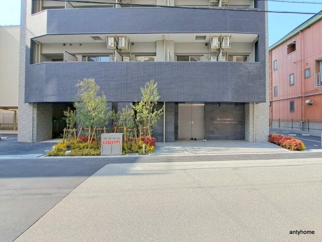 エスリードレジデンス大阪福島フロントの外観写真