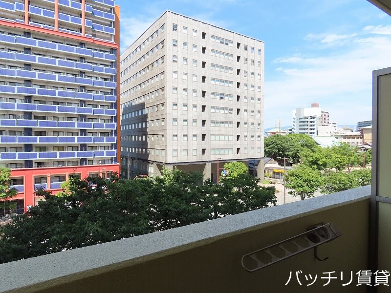 バルコニー　※同マンション別部屋写真のため、現状優先。