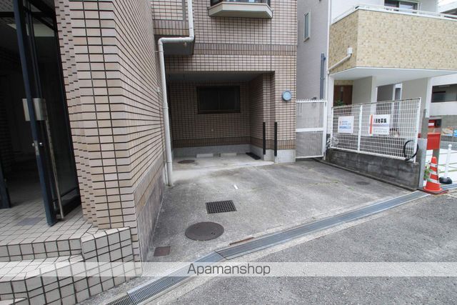 ヤノマンションの外観写真